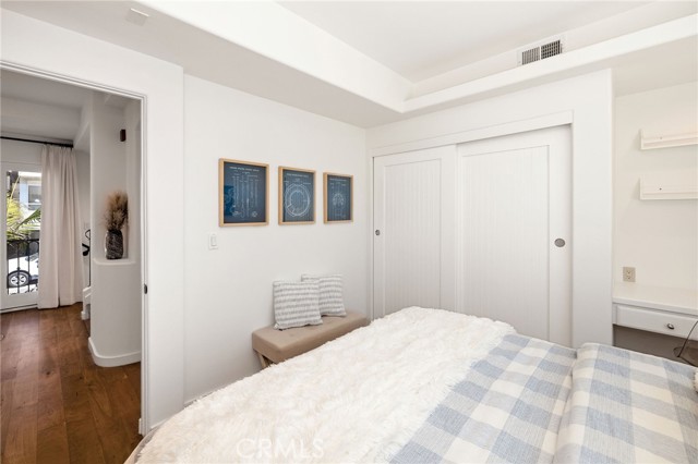 Detail Gallery Image 48 of 70 For 3603 Manhattan, Manhattan Beach,  CA 90266 - 3 Beds | 3/1 Baths