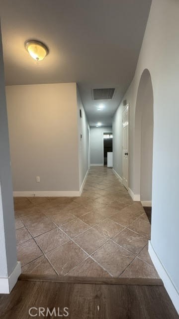 Detail Gallery Image 2 of 36 For 716 N Brampton Ave, Rialto,  CA 92376 - 5 Beds | 3 Baths