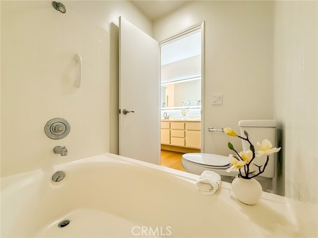 20725 E Crest Ln, Walnut CA: https://media.crmls.org/medias/2d0d2db7-0861-46ca-8dc6-fa11658ff673.jpg