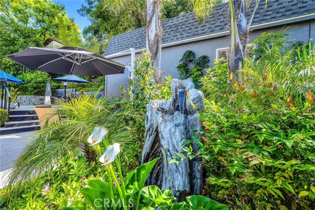 3521 Stonewood Drive, Sherman Oaks CA: https://media.crmls.org/medias/2d0e0548-a7b8-4b6a-8a84-f08029eec939.jpg