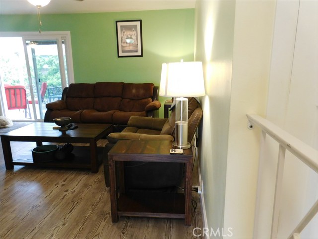 Detail Gallery Image 8 of 56 For 2669 W Russell Ave, Anaheim,  CA 92801 - 3 Beds | 2 Baths