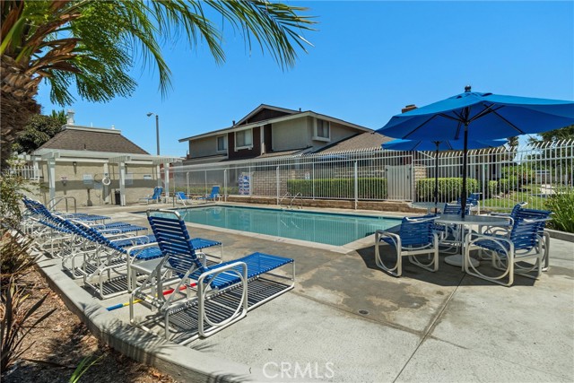 8165 Woodland Dr, Buena Park CA: https://media.crmls.org/medias/2d0f35bc-5cbc-4789-a6db-5919c2867b05.jpg