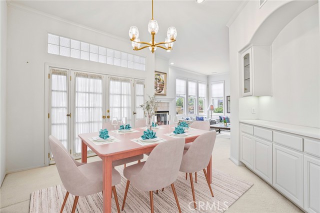 1034 Isabella Avenue, Coronado CA: https://media.crmls.org/medias/2d0f42ea-9418-44aa-a326-e641269cab48.jpg