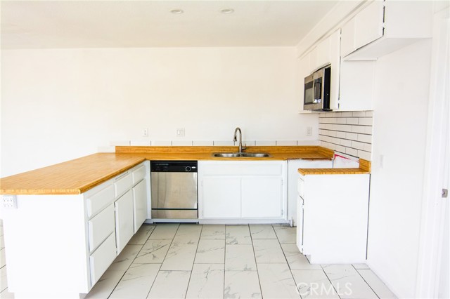 Detail Gallery Image 21 of 21 For 27160 Vista #38,  Helendale,  CA 92342 - 2 Beds | 2 Baths