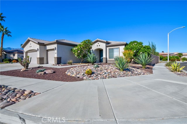 Detail Gallery Image 3 of 42 For 30911 Greensboro Ct, Cathedral City,  CA 92344 - 3 Beds | 2 Baths