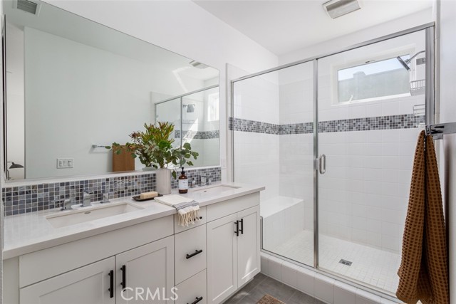 Detail Gallery Image 16 of 49 For 132 Mercer Way, Costa Mesa,  CA 92627 - 3 Beds | 3/1 Baths