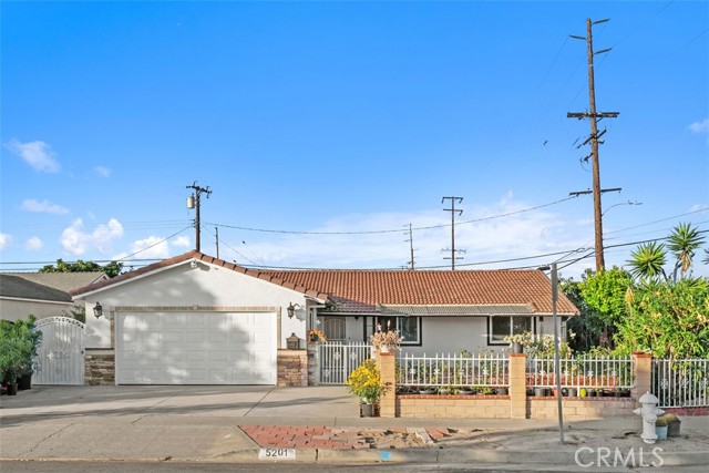 Detail Gallery Image 31 of 31 For 5201 W Henderson Pl, Santa Ana,  CA 92704 - 3 Beds | 2 Baths