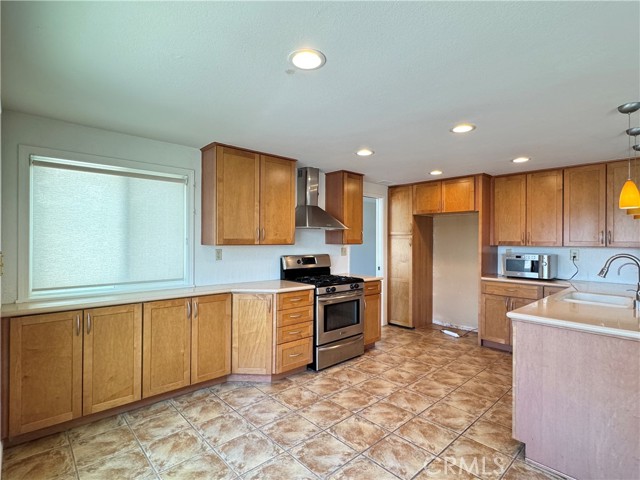 Detail Gallery Image 7 of 27 For 3381 Marble Ridge Dr, Chino Hills,  CA 91709 - 4 Beds | 3 Baths