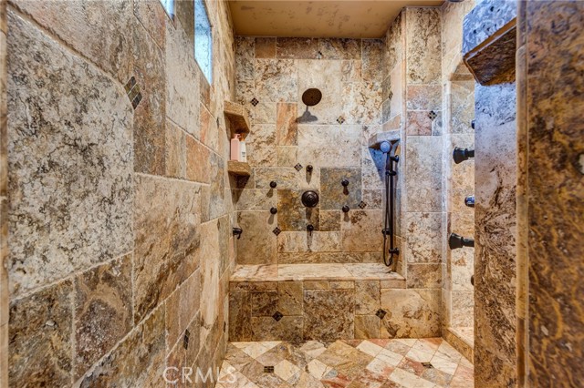 Detail Gallery Image 61 of 75 For 12260 Desert Rose Way, Oak Hills,  CA 92344 - 4 Beds | 4/1 Baths