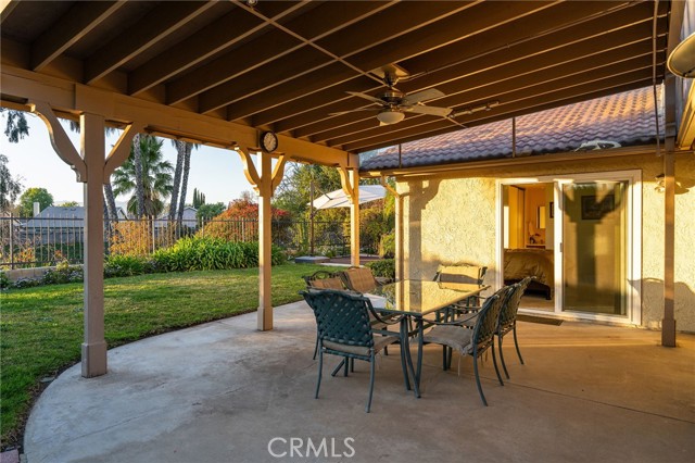 13543 Bear Valley Road, Moorpark CA: https://media.crmls.org/medias/2d150304-f8d8-4aec-8f82-947938673376.jpg