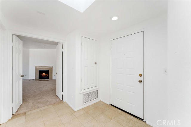 Detail Gallery Image 16 of 46 For 1230 E Ocean, Long Beach,  CA 90802 - 3 Beds | 3 Baths