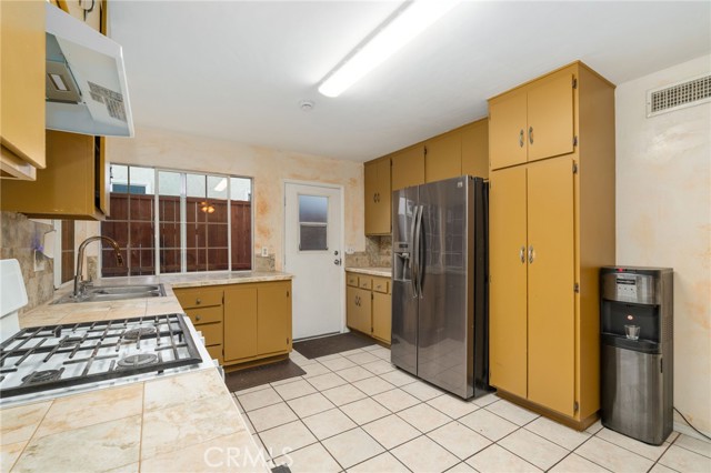 Detail Gallery Image 13 of 35 For 5762 Sky Meadow, Jurupa Valley,  CA 92509 - 3 Beds | 2 Baths