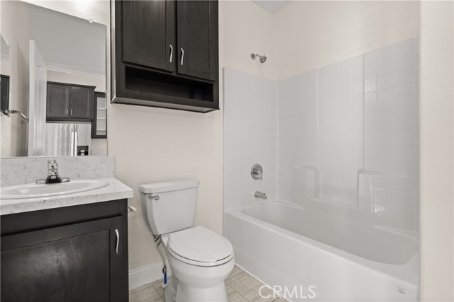 8250 Lankershim Boulevard, Space 185 photo 13