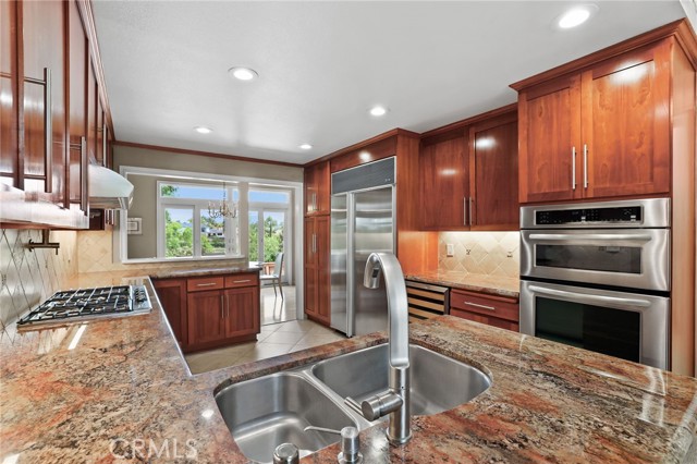 Detail Gallery Image 26 of 64 For 666 Brookline Pl, Fullerton,  CA 92835 - 3 Beds | 3 Baths