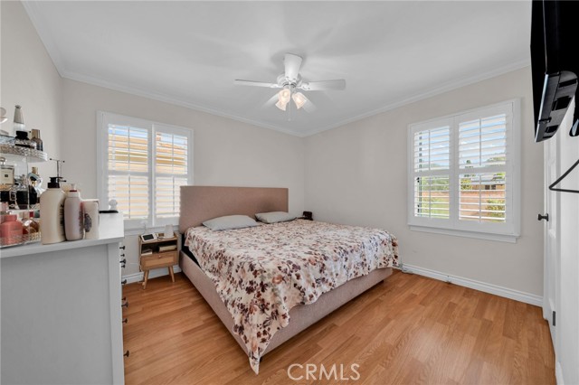 5514 Bellflower Blvd, Lakewood CA: https://media.crmls.org/medias/2d16258a-e86c-4848-a70d-1ef9bf5b9c24.jpg