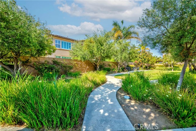 1330 W Marigold Avenue, La Habra CA: https://media.crmls.org/medias/2d163a94-1883-408c-b56d-e14fc73ad898.jpg