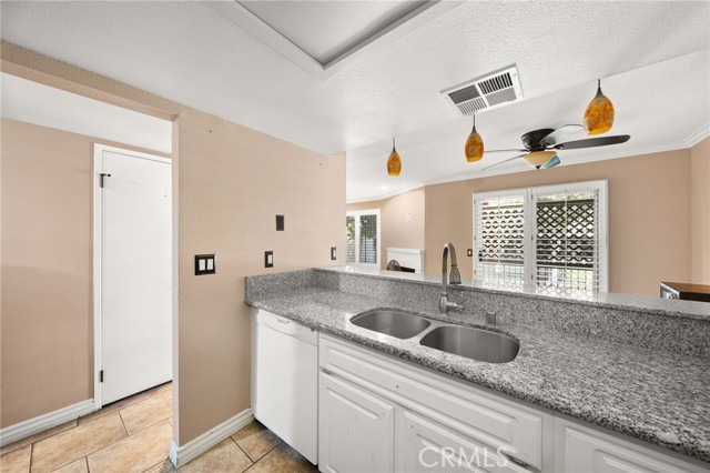 Detail Gallery Image 7 of 20 For 1025 N Tippecanoe Ave #127,  San Bernardino,  CA 92410 - 2 Beds | 2 Baths