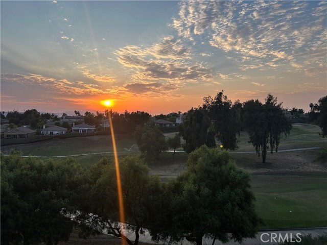 Detail Gallery Image 4 of 33 For 31458 Inverness Ct, Temecula,  CA 92591 - 5 Beds | 3/1 Baths