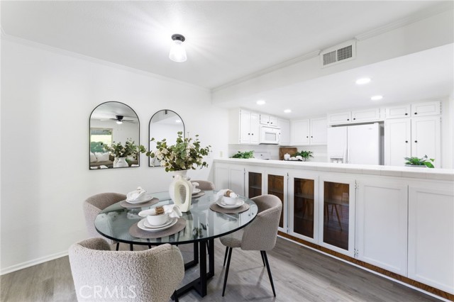 Detail Gallery Image 8 of 35 For 880 Ardmore Cir, Redlands,  CA 92374 - 3 Beds | 2 Baths