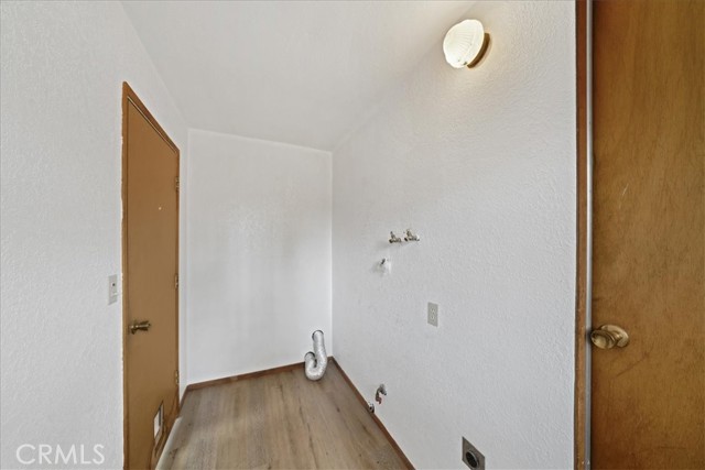 Detail Gallery Image 16 of 26 For 951 Snowbird Rd, Wrightwood,  CA 92397 - 2 Beds | 1 Baths