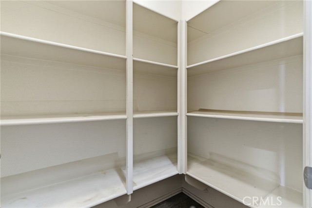 Detail Gallery Image 8 of 55 For 741 Amor, San Jacinto,  CA 92582 - 5 Beds | 2/1 Baths