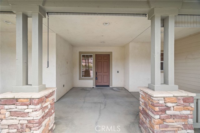 Detail Gallery Image 4 of 54 For 101 via De La Valle, Lake Elsinore,  CA 92532 - 4 Beds | 2/1 Baths