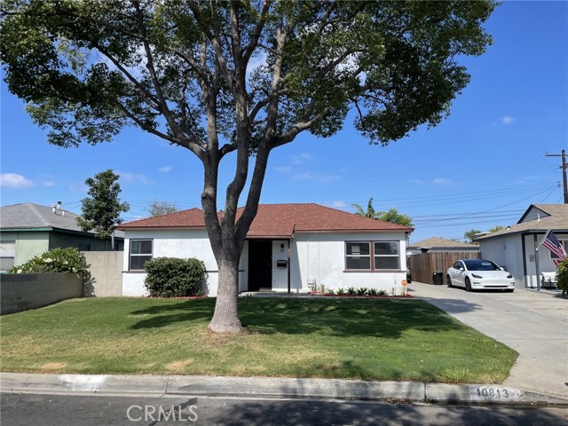 10813 Flallon Avenue, Santa Fe Springs CA: https://media.crmls.org/medias/2d19b73c-366a-4412-b50b-94c4350e5592.jpg