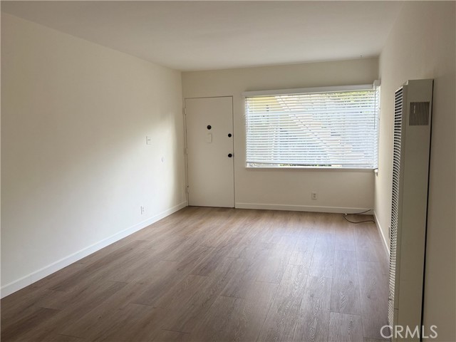 Detail Gallery Image 9 of 14 For 2652 23rd St, Santa Monica,  CA 90405 - 1 Beds | 1 Baths