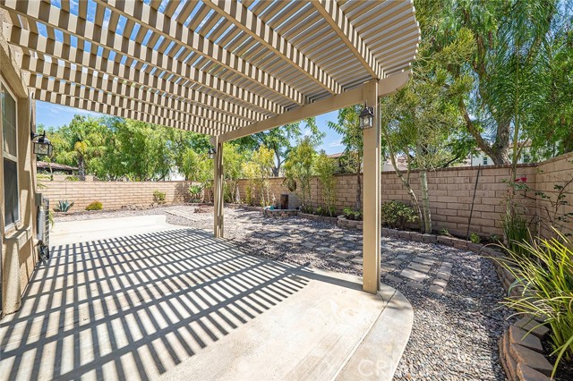 Detail Gallery Image 38 of 47 For 4331 Altivo Ln, Corona,  CA 92883 - 4 Beds | 3 Baths