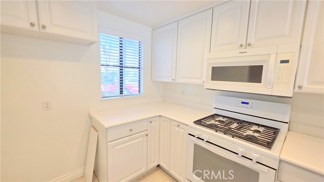 Detail Gallery Image 9 of 22 For 8708 1/2 Pine Crest Pl, Rancho Cucamonga,  CA 91730 - 2 Beds | 2/1 Baths