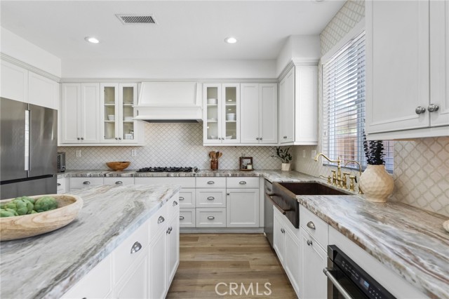 Detail Gallery Image 2 of 69 For 45511 Seagull Way, Temecula,  CA 92592 - 5 Beds | 4 Baths