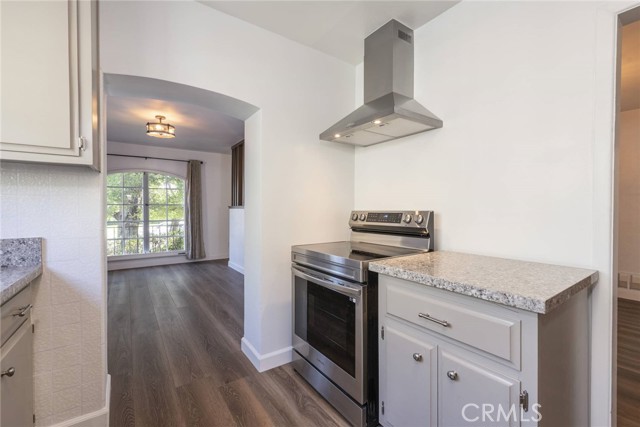 Detail Gallery Image 7 of 19 For 4213 Wilkinson Ave, Studio City,  CA 91604 - 3 Beds | 1/1 Baths