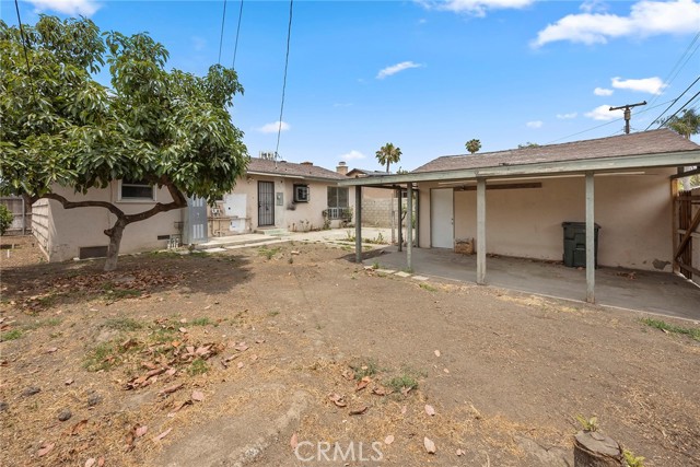 1208 E Commonwealth Avenue, Fullerton CA: https://media.crmls.org/medias/2d2058ac-69de-4b4d-8158-eb1a8f367ed4.jpg