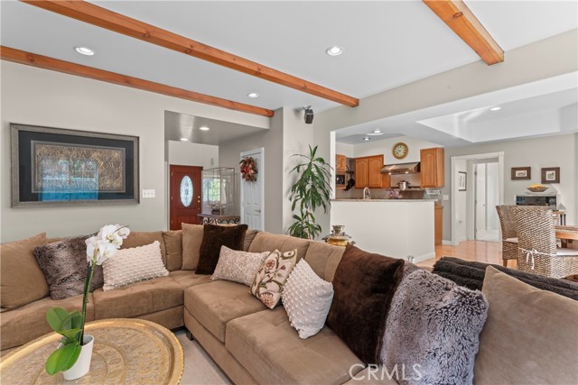 197 Massive Road, Blue Jay CA: https://media.crmls.org/medias/2d20a4e8-818f-4f3b-b268-ed3aeb07389b.jpg