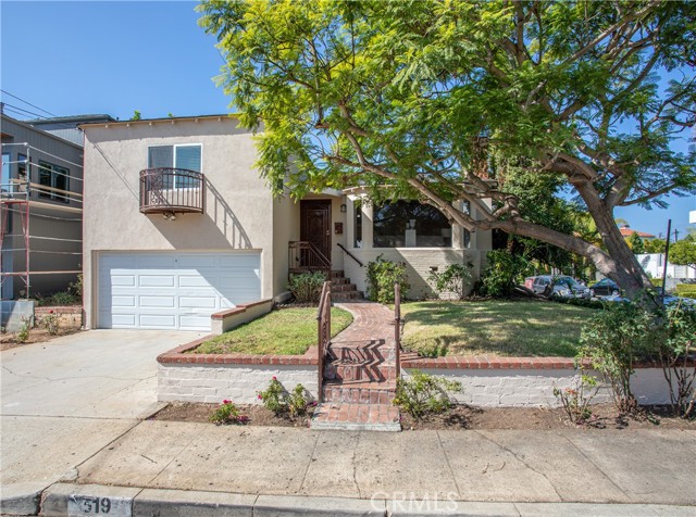 519 Beirut Avenue Pacific Palisades, California Desire coastal living in the Palisades or looking for a fantastic investment opportunity? This 3-bedroom, 2-bathroom corner lot home in the highly sought-after Via Bluff neighborhood is perfectly located near top notch private & public schools, amazing parks with wonderful trails & activities, fine dining & shopping at The Village and more! Enter into the living room highlighted by an elegant fireplace, hardwood flooring, and recessed lighting. The kitchen offers plenty of rich wood cabinetry, a garden window, and ceramic tiled flooring. All three bedrooms have hardwood flooring and provide light and bright, quiet spaces to retreat from busy days. Relax in the large walk-in shower complete with bench seating in the primary bathroom.
The private backyard provides a fresh canvas to create your own oasis for entertaining and enjoying outdoor meals with family and friends.
If you are a homeowner who wants to move in or remodel into your own gem by the sea, you can take great privilege of living in this wonderful coastal town known for being a safe, close-knit community with a welcomed small-town vibe. This is also a great opportunity if you are a builder/contractor looking for your next great project!