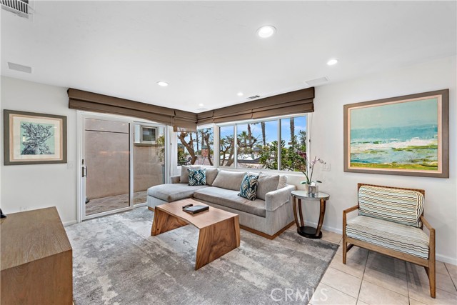 683 Sleepy Hollow Lane # 8, Laguna Beach, California 92651, 1 Bedroom Bedrooms, ,1 BathroomBathrooms,Residential Lease,For Rent,683 Sleepy Hollow Lane # 8,CROC23220338