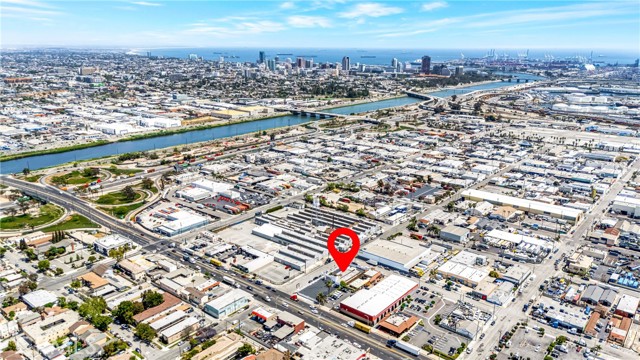 Image 23 of 25 For 1500 Pacific Coast