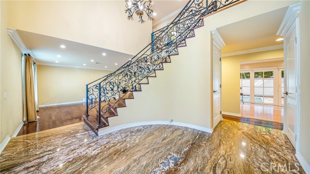 Detail Gallery Image 3 of 30 For 6772 Randiwood, West Hills,  CA 91307 - 3 Beds | 3 Baths