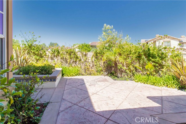 Detail Gallery Image 8 of 41 For 4684 Luna Ct, Calabasas,  CA 91302 - 4 Beds | 4/1 Baths