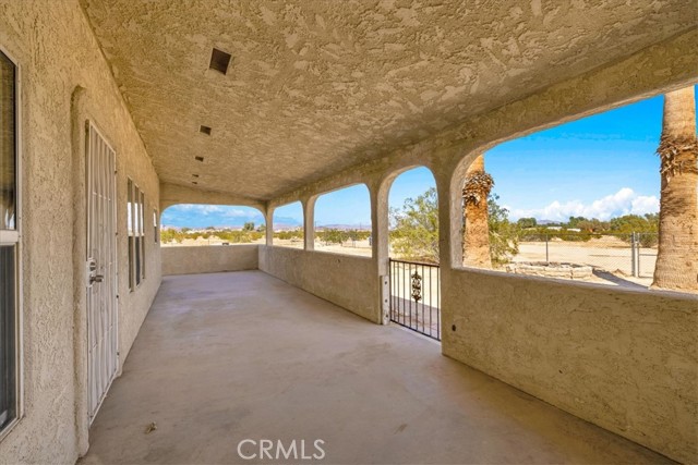 Detail Gallery Image 7 of 60 For 4611 Oasis, Twentynine Palms,  CA 92277 - 2 Beds | 1 Baths