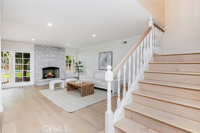 20516 Germain Street, Chatsworth CA: https://media.crmls.org/medias/2d259cf5-4e56-4222-98ae-1c92dffa6686.jpg