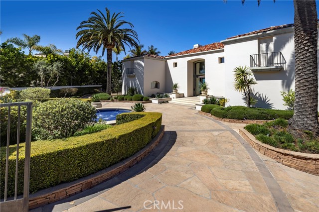 Detail Gallery Image 4 of 36 For 3 Sea Shell, Newport Coast,  CA 92657 - 6 Beds | 6/1 Baths