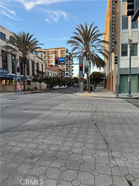 Detail Gallery Image 39 of 40 For 800 Pacific Ave #110,  Long Beach,  CA 90813 - 1 Beds | 1 Baths