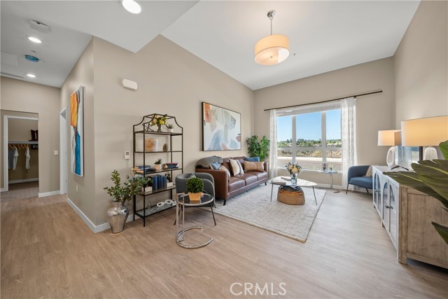 5720 Old Carmel Valley Road, San Diego, California 92130, 2 Bedrooms Bedrooms, ,2 BathroomsBathrooms,Residential rental,For Sale,Old Carmel Valley Road,SW24098569
