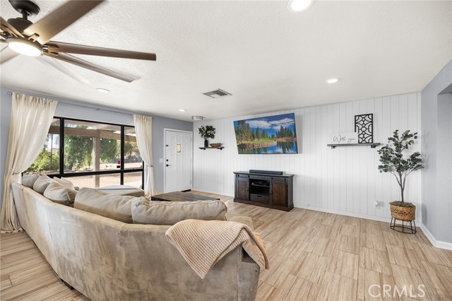 29740 Nogues Road, Nuevo CA: https://media.crmls.org/medias/2d26f0e2-7eb7-439a-a04c-9c6306a80d41.jpg