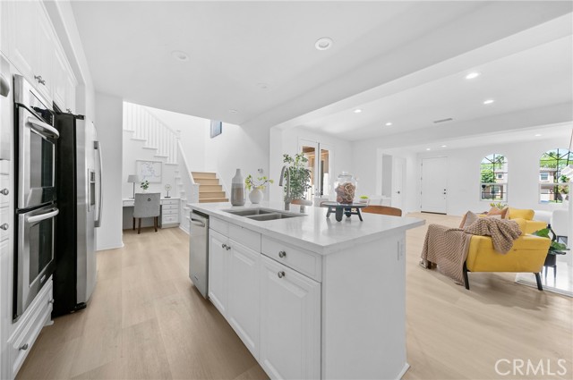 97 Twin Gables, Irvine CA: https://media.crmls.org/medias/2d277a51-e40c-4830-bf50-0ecd3c763be7.jpg
