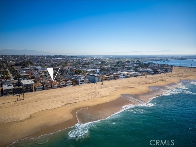 1207 Seal Way, Seal Beach CA: https://media.crmls.org/medias/2d2785ed-8501-4586-b849-77b52a922adc.jpg
