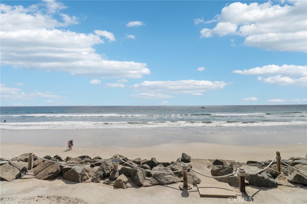 MLS #OC25192516 image #39