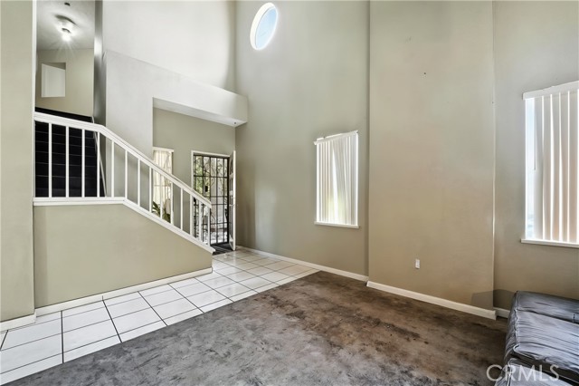 11394 Aqua Court, Fontana CA: https://media.crmls.org/medias/2d28bdfb-5ee0-42de-9a56-c5179d3370f1.jpg