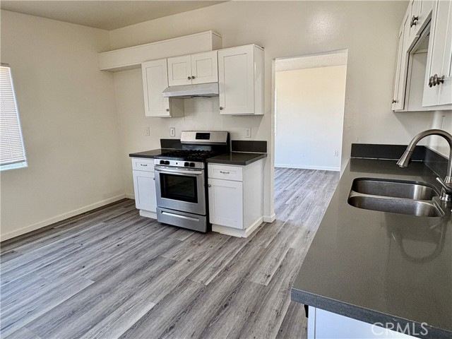 Detail Gallery Image 15 of 38 For 134 E Cluster, San Bernardino,  CA 92408 - 3 Beds | 1 Baths